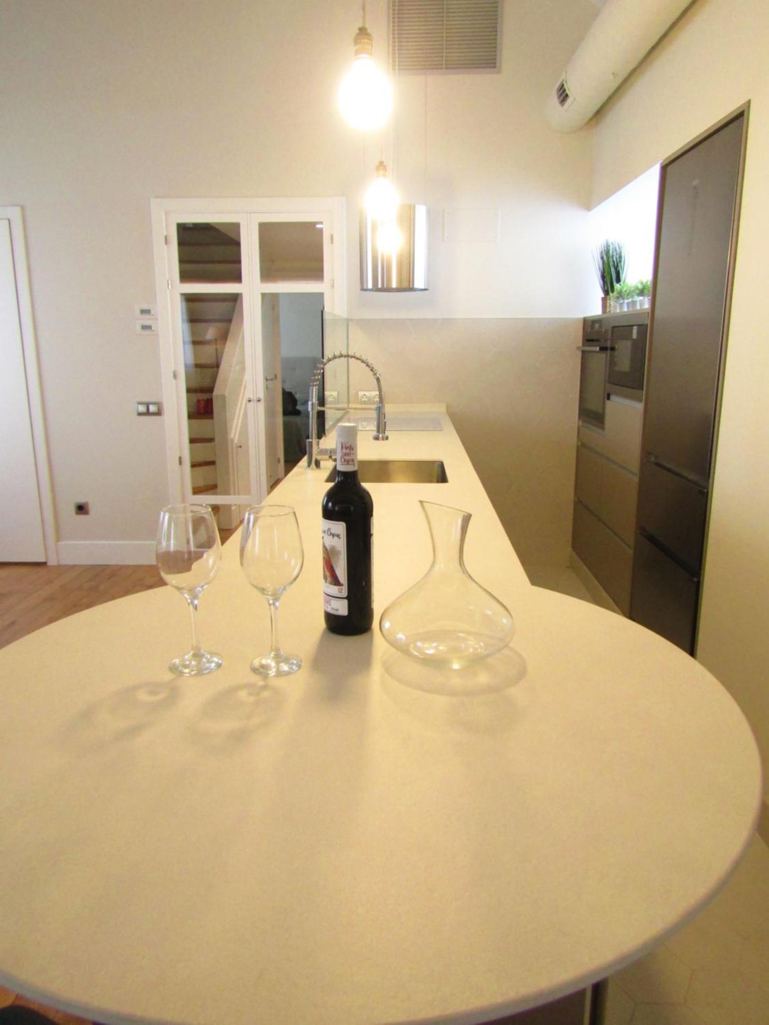 Duplex De Lujo Junto Al Bernabeu Real Madrid Villa Exteriör bild